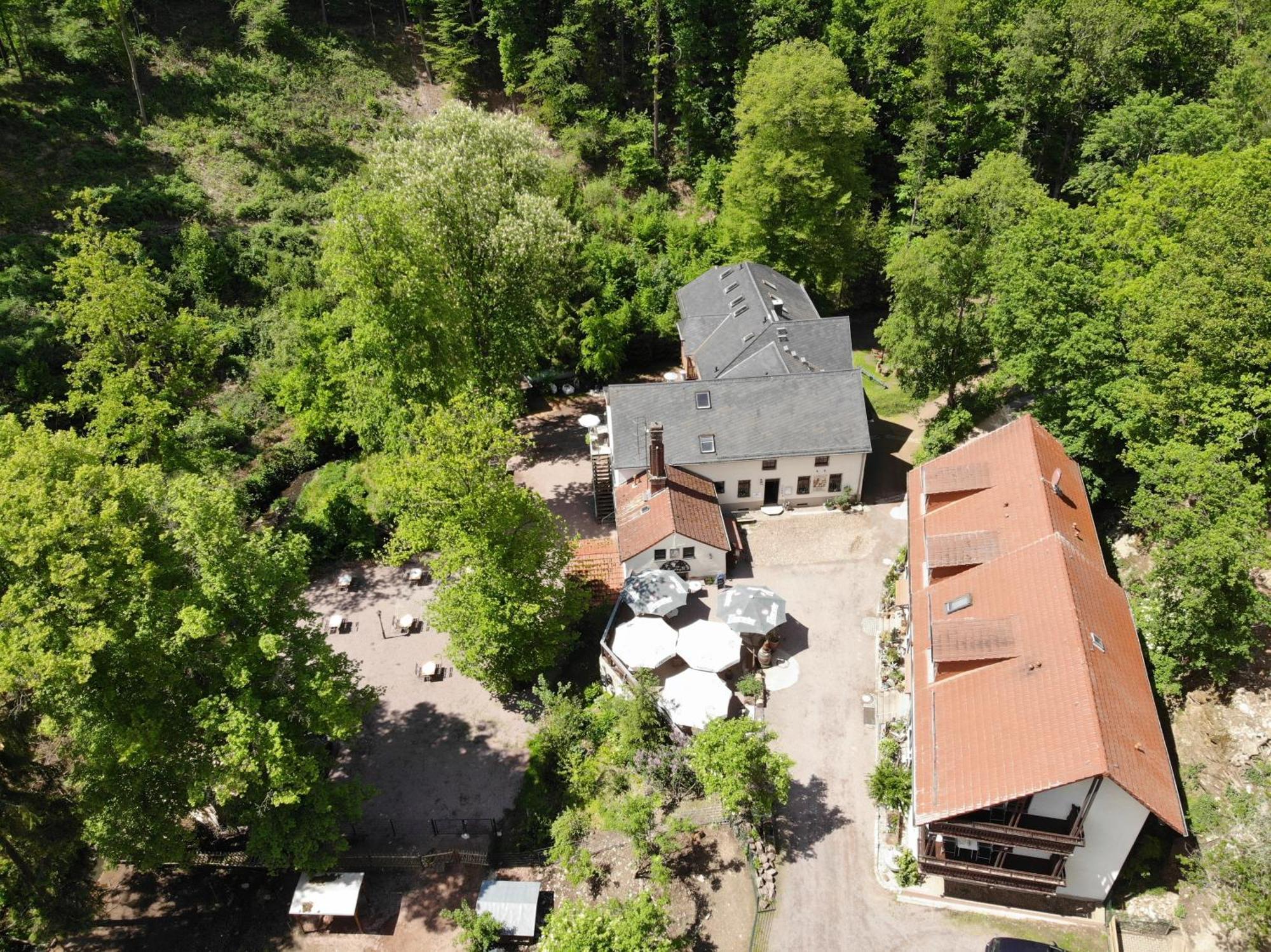 Zur Margarethenmuehle - Landgasthof Und Waldhotel Rosswein Екстер'єр фото