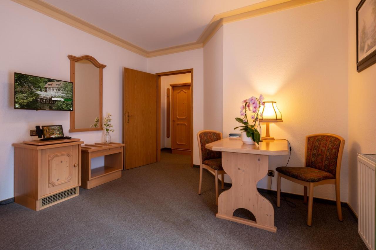 Zur Margarethenmuehle - Landgasthof Und Waldhotel Rosswein Екстер'єр фото