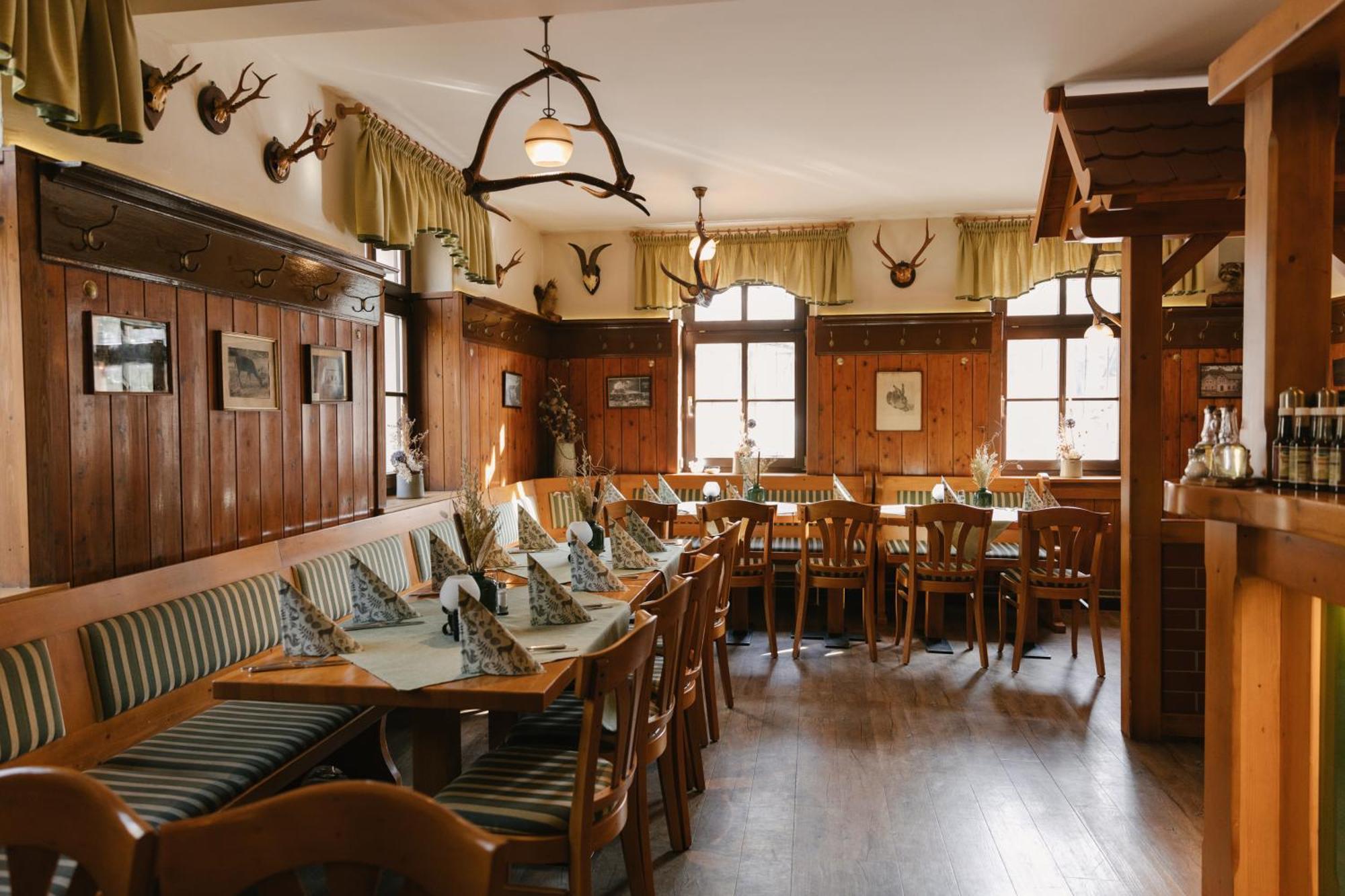 Zur Margarethenmuehle - Landgasthof Und Waldhotel Rosswein Екстер'єр фото